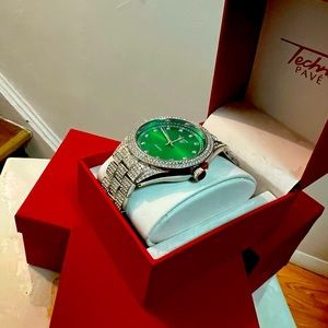 Toyo men  Silver Diamonds watches quart times